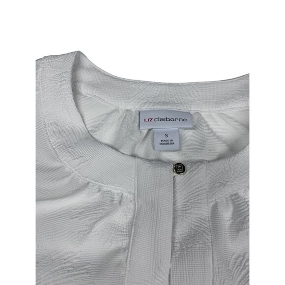 Liz Claiborne White Sleeveless Textured Blouse With Button Detail Size Small NWT - Picture 5 of 6